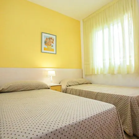 Litoral Costa Dorada - Cumbres Only Families * サロウ